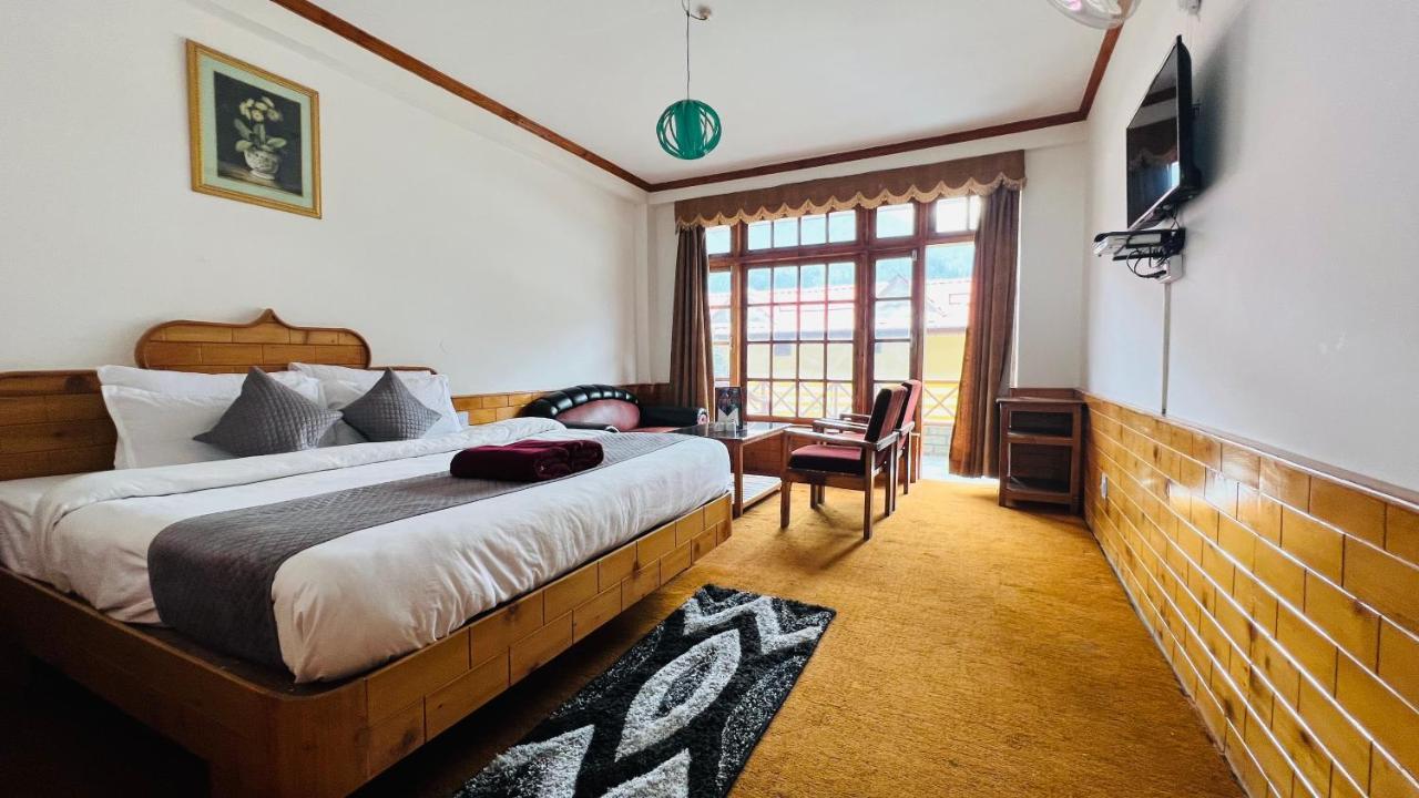Sita Classic, Most Comfortable Family Hotel In Manali Manāli Exterior foto