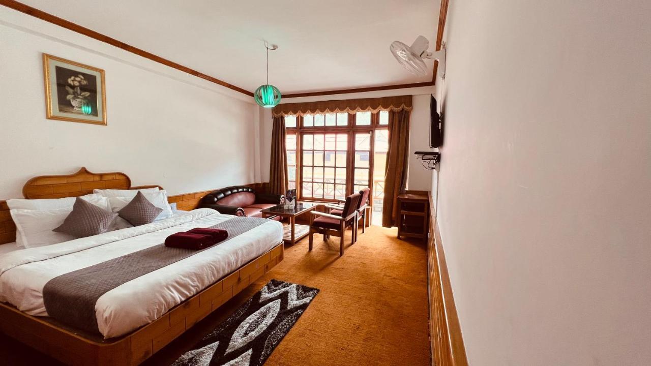 Sita Classic, Most Comfortable Family Hotel In Manali Manāli Exterior foto